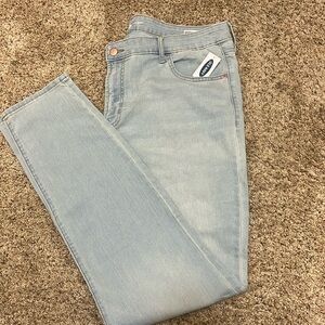 Womens skinny jeans